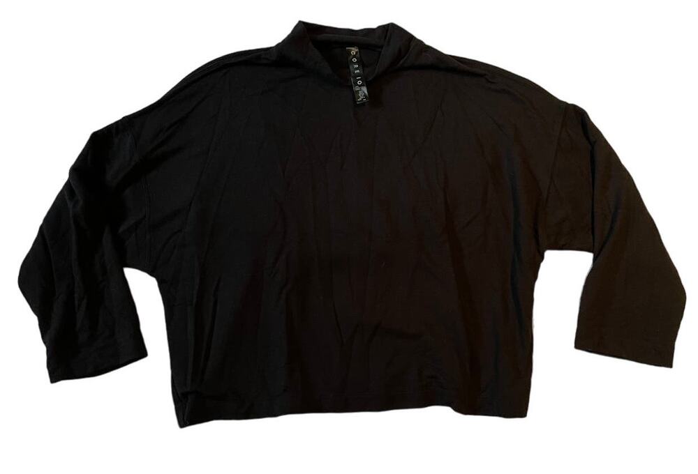 Core10 Core 10 Women's Cropped Black Size Medium Long Sleeve Athletic Top